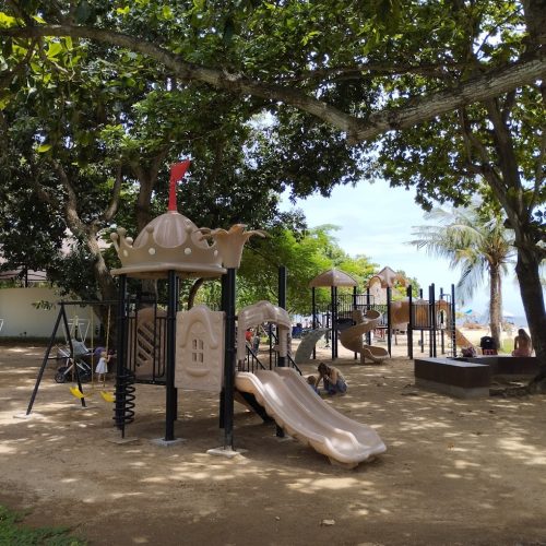 Playground-Mertasari-Beach